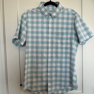 Mizzen+Main Blue and White Plaid Button Down Shirt